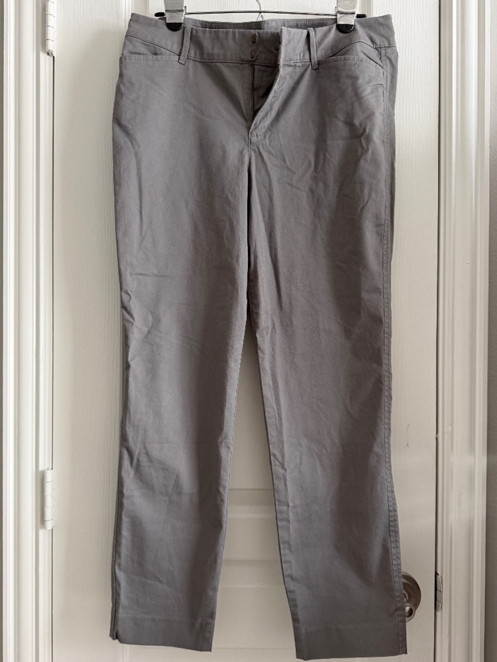 Old Navy Pixie Mid-Rise Gray Skinny Ankle Pants - Size 10 Regular